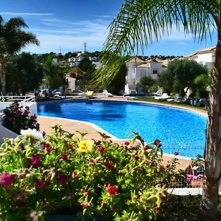 Farm Village- Townhouse 2 Mins From Old Town Albufeira Eksteriør billede