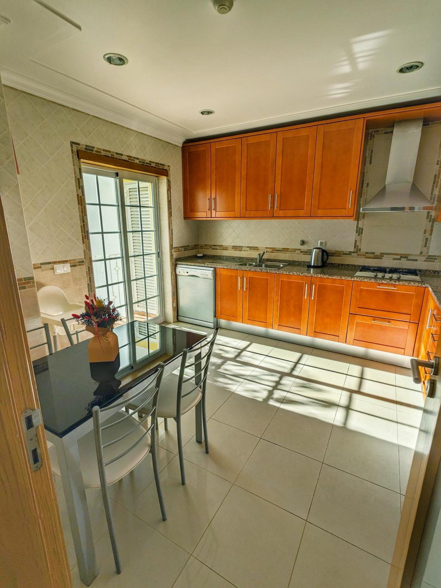 Farm Village- Townhouse 2 Mins From Old Town Albufeira Eksteriør billede