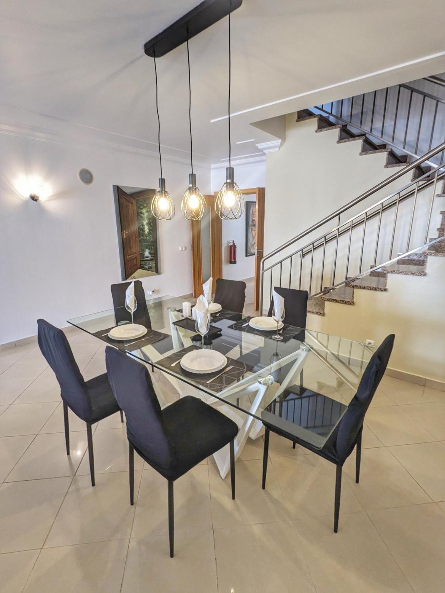 Farm Village- Townhouse 2 Mins From Old Town Albufeira Eksteriør billede