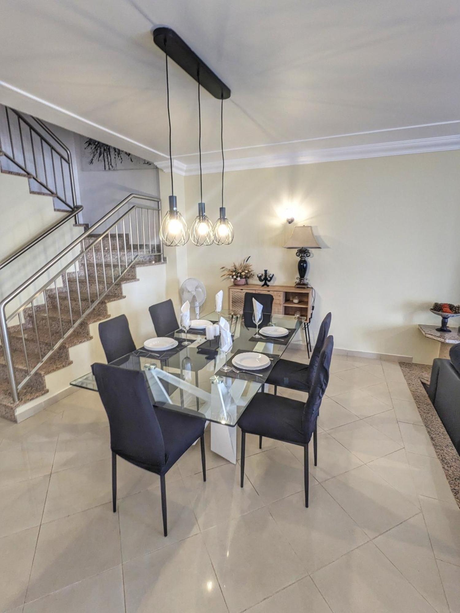 Farm Village- Townhouse 2 Mins From Old Town Albufeira Eksteriør billede