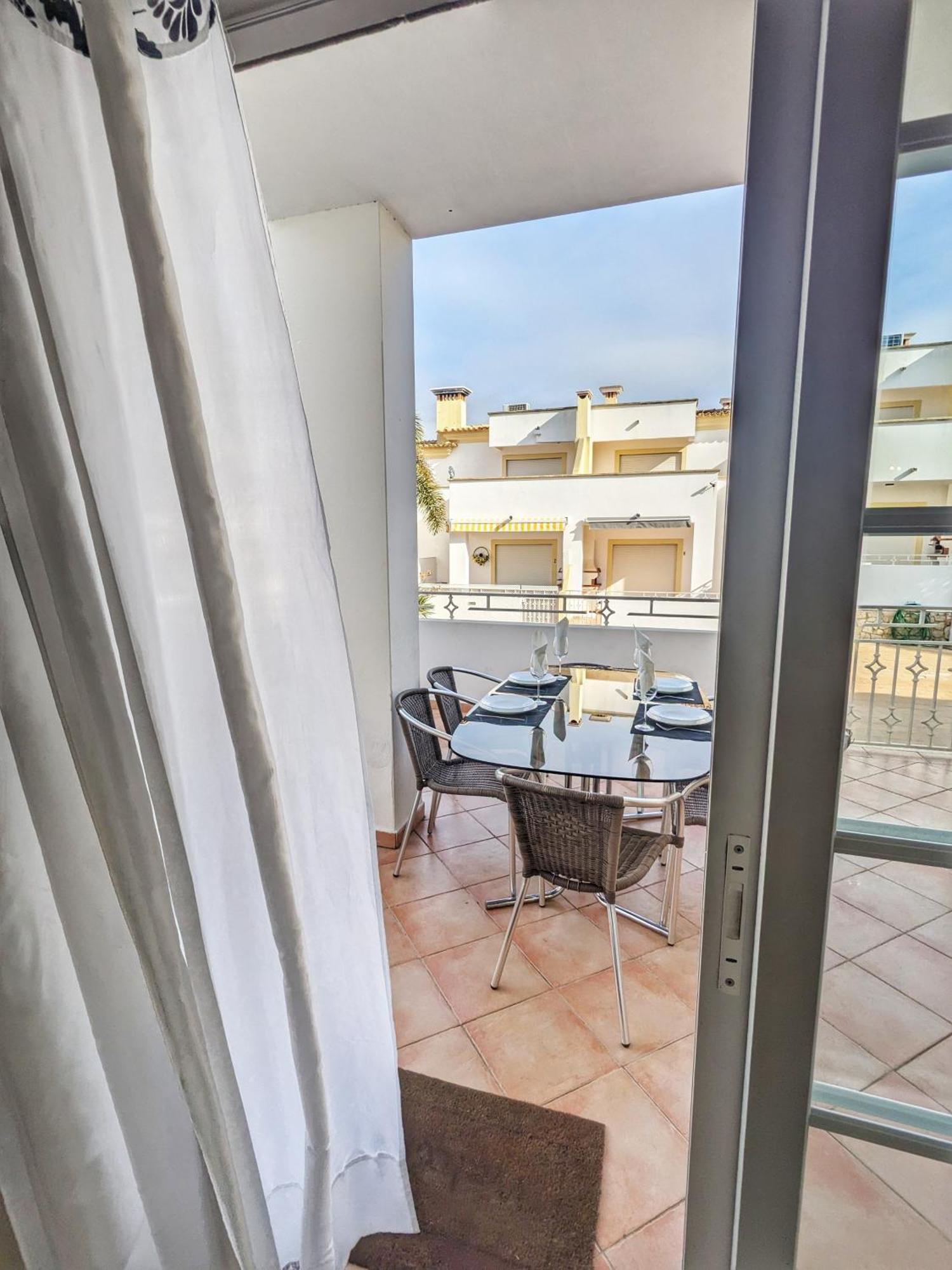 Farm Village- Townhouse 2 Mins From Old Town Albufeira Eksteriør billede