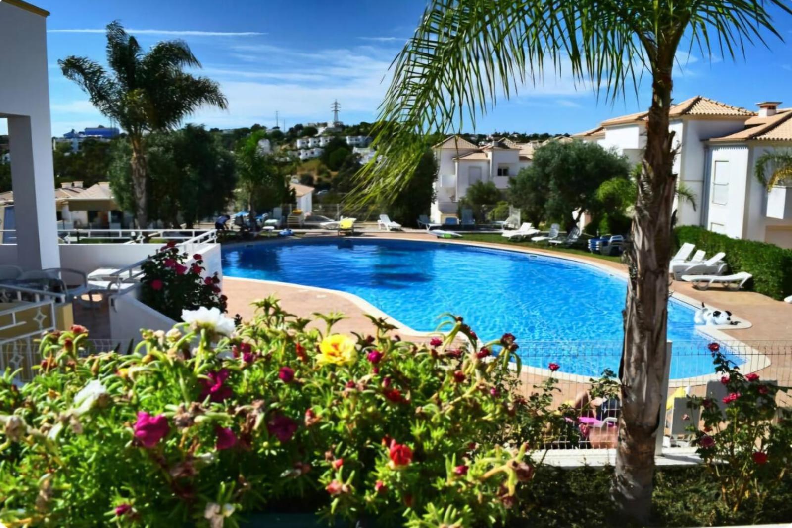 Farm Village- Townhouse 2 Mins From Old Town Albufeira Eksteriør billede