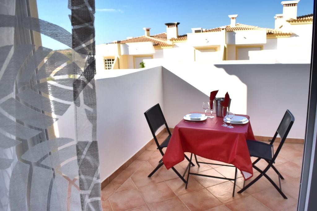Farm Village- Townhouse 2 Mins From Old Town Albufeira Eksteriør billede